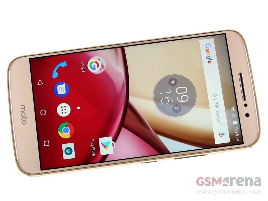 Moto M 4
