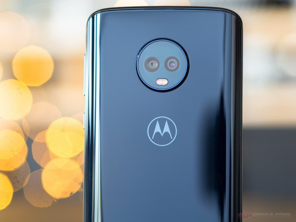 Moto G6 Plus 3
