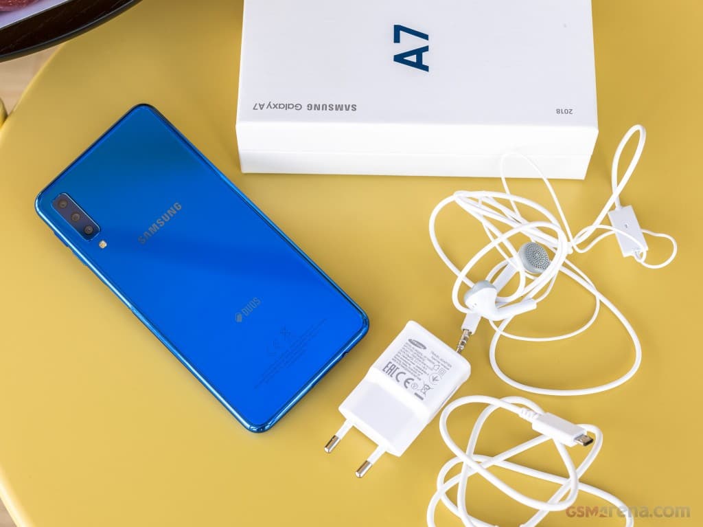 Galaxy A7 (2018) 4