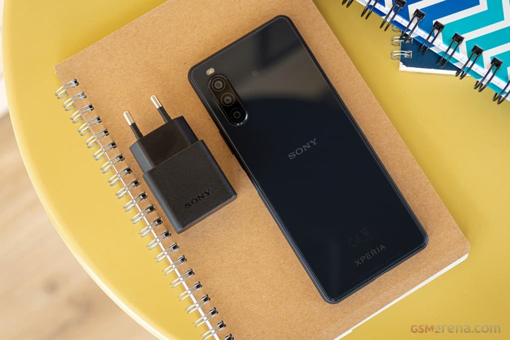 Xperia 10 II 3