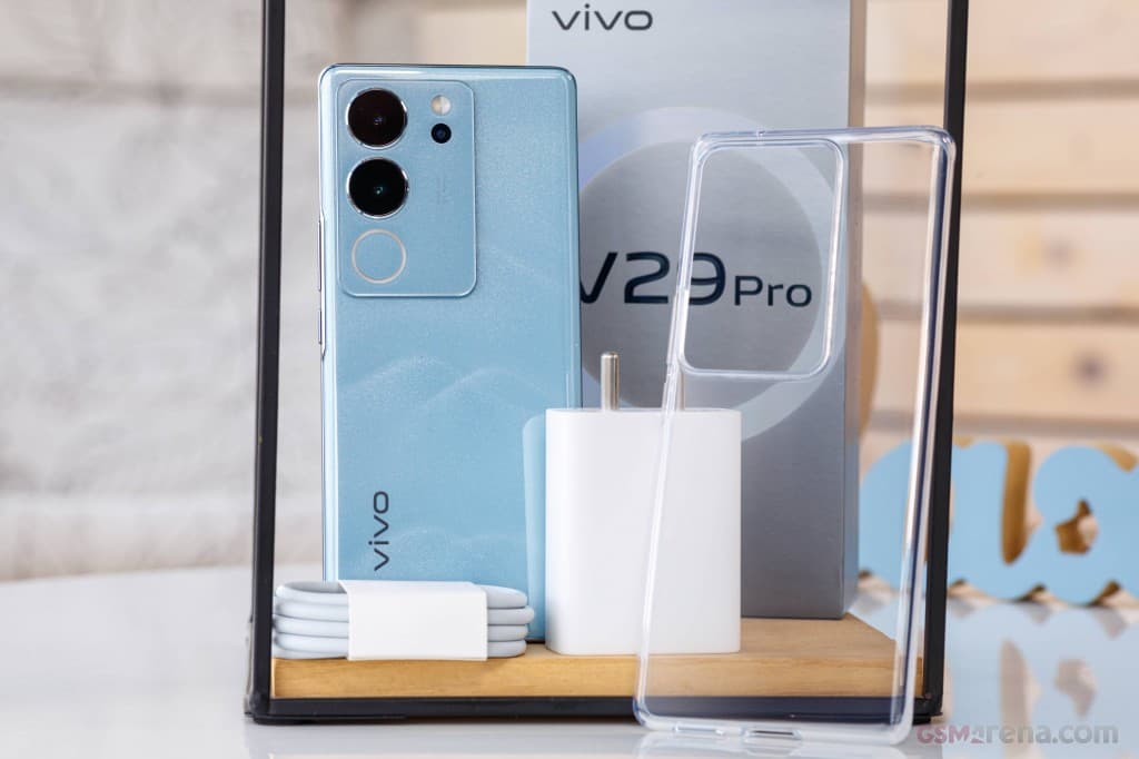 V29 Pro 4