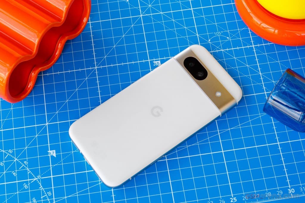 Pixel 8a 4
