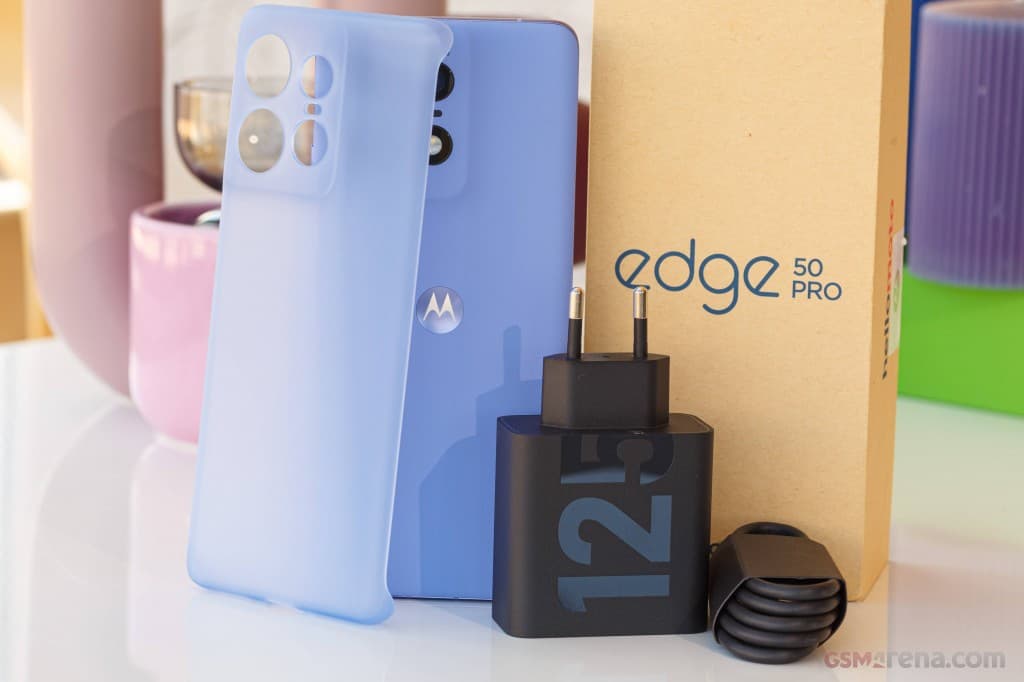 Edge 50 Pro 3