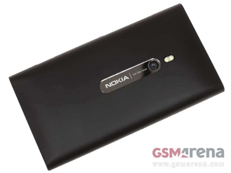 Lumia 800 4