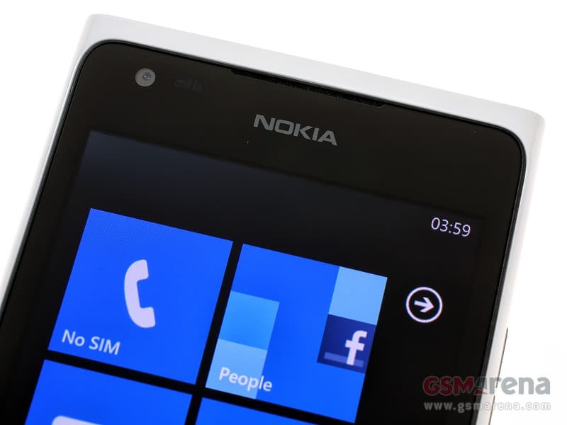 Lumia 900 4