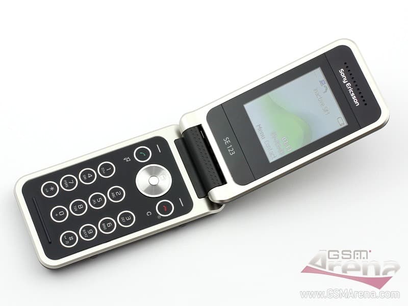 R306 Radio 4