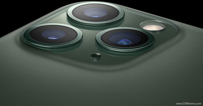 iPhone 11 Pro Max 4