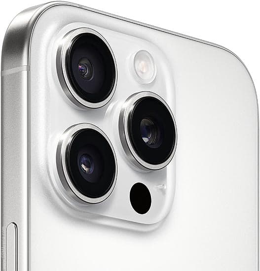 iPhone 16 Pro 3