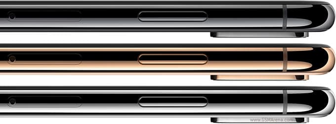 iPhone XS 3