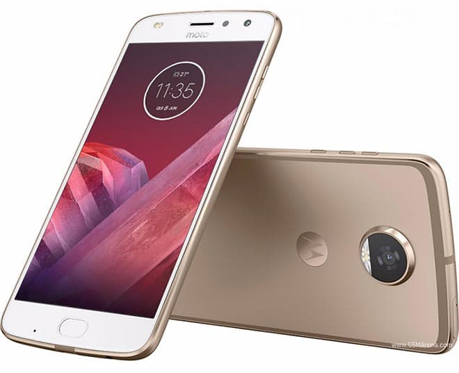 Moto Z2 Play 2
