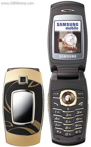 E500