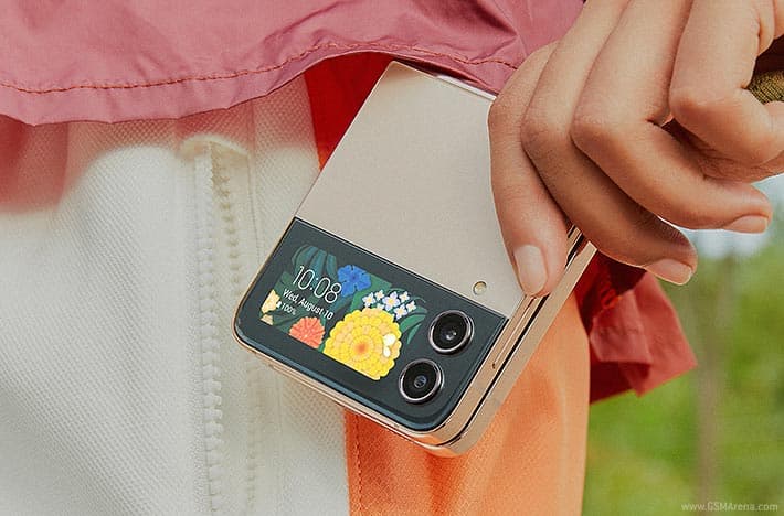Galaxy Z Flip4 5
