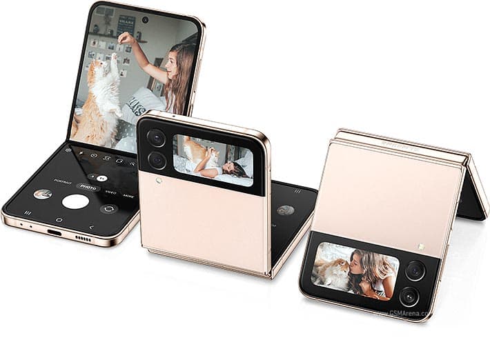 Galaxy Z Flip4 4