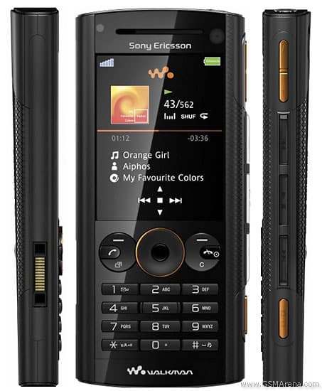 W902