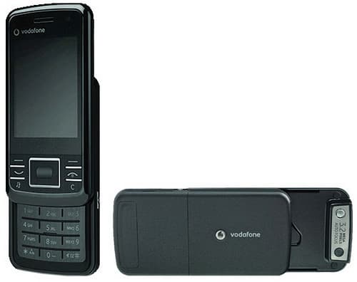 830i